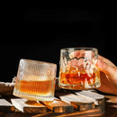 Copo de Whisky Cristal Rotativo com Base de Madeira Houss