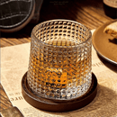 Copo de Whisky Cristal Rotativo com Base de Madeira Houss