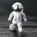 Kit Com 4 Astronautas Para Decoração De Ambientes